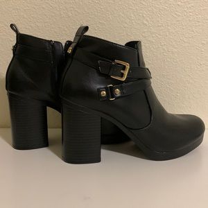 Christian Siriano Ankle Booties